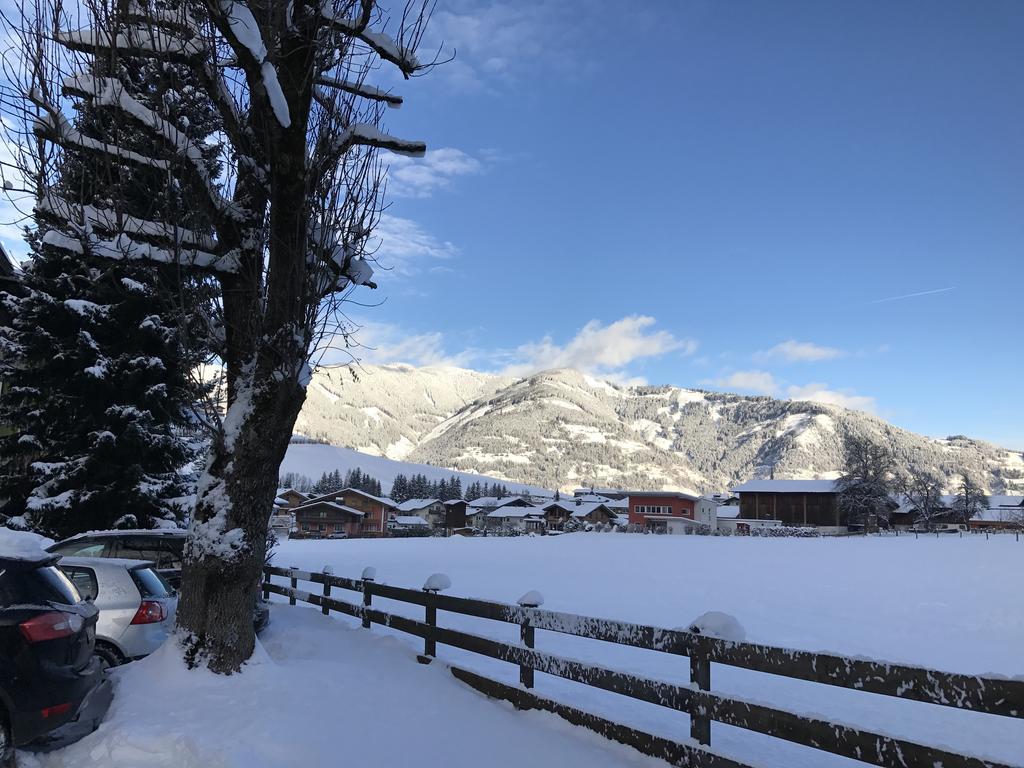 Low Budget Apartment Kitz 10 Kaprun Kültér fotó
